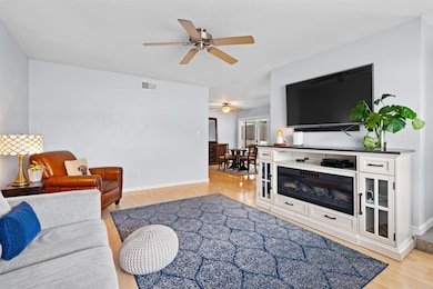 10121 Pinewood View, Santee, CA 92071 - photo 7