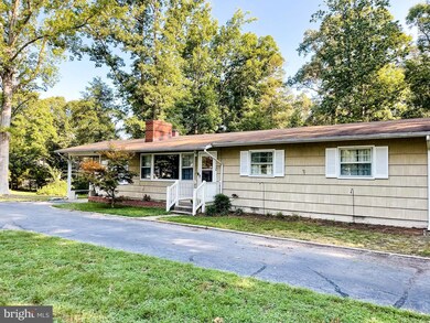 45446 Baringer Dr, California, MD 20619 - photo 4