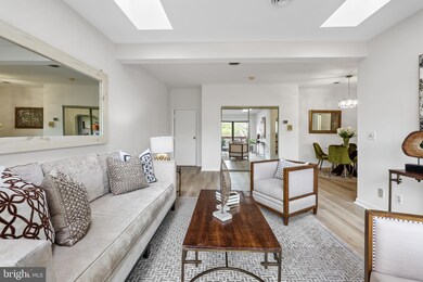 203 Skyhill Rd unit 8, Alexandria, VA 22314 - photo 6