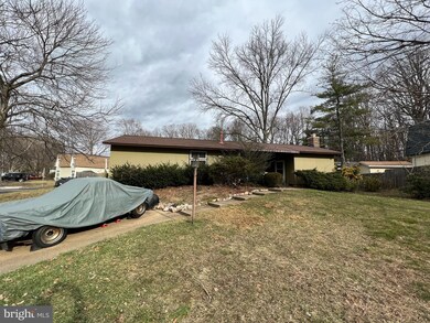 12723 Torrington St, Woodbridge, VA 22192 - photo 5