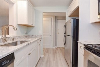 65 Greentree Ln unit 23, South Weymouth, MA 02190 - photo 2