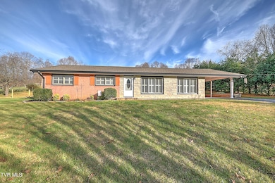 704 Willow Springs HH-3