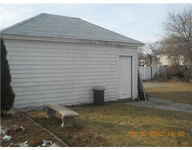 Parking Lot/Garage.
