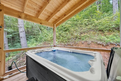 2485 Waldens Creek Rd, Sevierville, TN 37862 - photo 5