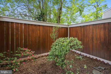 8605 Village Way unit A, Alexandria, VA 22309 - photo 7