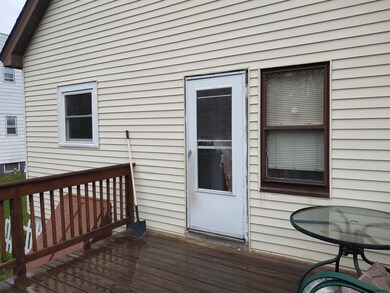 386 Mountain St, Albany, NY 12209 - photo 3