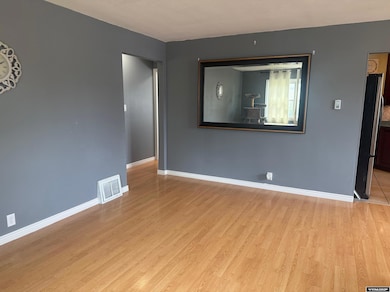 234 11th St, Rawlins, WY 82301 - photo 3