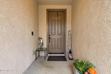 14-web-or-mls-Cliff Spring Trail-7