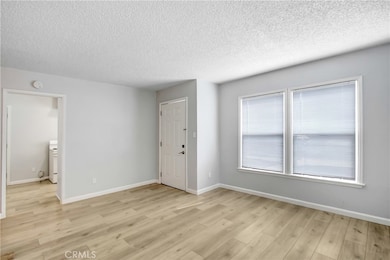 424 W Acacia Ave, Hemet, CA 92543 - photo 5