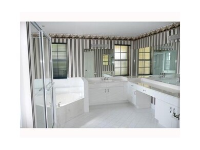 11385 NW 66th St, Doral, FL 33178 - photo 5