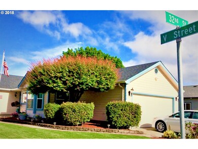 2302 N 32nd St, Springfield, OR 97477 - photo 3