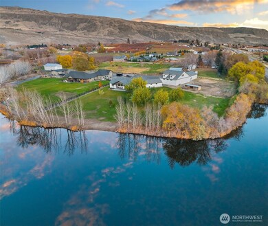 5060 Basin View Dr, Rock Island, WA 98850 - photo 4