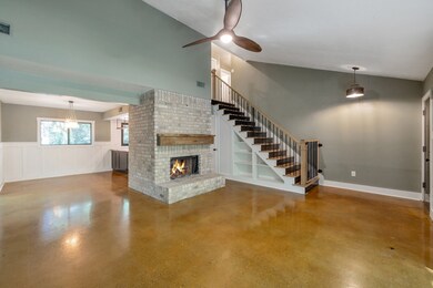 14 S Greenbud Ct, Spring, TX 77380 - photo 3