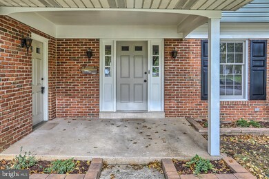 995 Greenlea Rd, Hershey, PA 17033 - photo 3