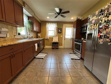 531 Long St, Patterson, IA 50218 - photo 7