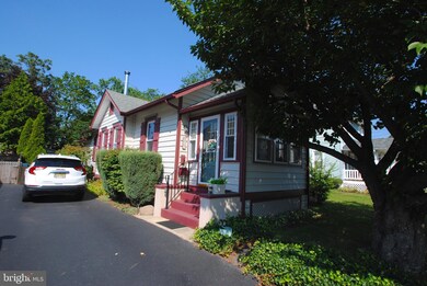 317 Maple Ave, Delanco, NJ 08075 - photo 2