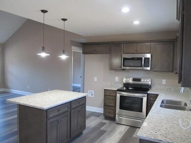 187 Hendon Memorial Rd, Shelbyville, TN 37160 - photo 7