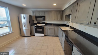 1401 Hull St unit 2, Baltimore, MD 21230 - photo 2