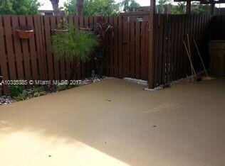 11877 SW 12th Place, Davie, FL 33325 - photo 2