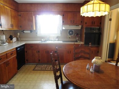 504 Crest Rd, Wilmington, DE 19803 - photo 6