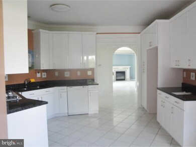 301 5th St, Riverside, NJ 08075 - photo 4