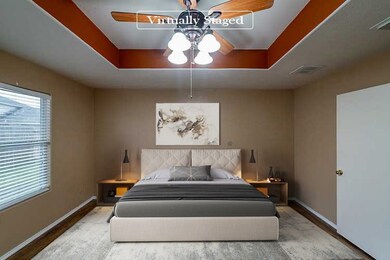 8918 Danbury Hollow Ln, Houston, TX 77075 - photo 3