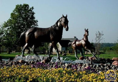 1019 SW Exmoor Ln unit Tract 17, Topeka, KS 66604 - photo 2