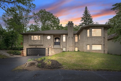 14510 Minnehaha Place, Wayzata, MN 55391 - photo 3