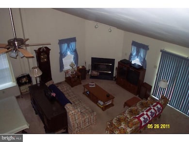 27 Jerrys Dr, Burlington, NJ 08016 - photo 6