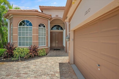10870 Royal Devon Way, Lake Worth, FL 33449 - photo 3