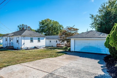 92 Lake View Blvd, Edison, NJ 08817 - photo 3