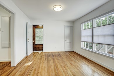 1817 Colquitt St unit 1/2, Houston, TX 77098 - photo 5