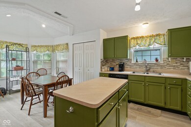 81 Beech Ct, Whiteland, IN 46184 - photo 7