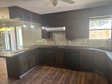 4317 Doris St, Bay City, TX 77414 - photo 5