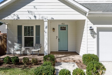 402 Bayshore Dr, Pensacola, FL 32507 - photo 6