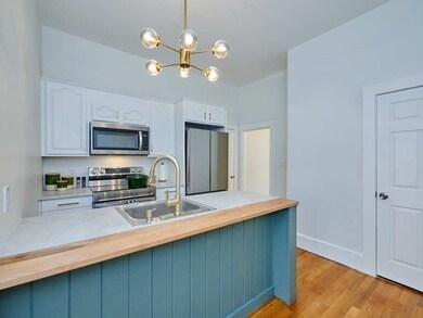 546 E 5th St unit 1, Boston, MA 02127 - photo 3