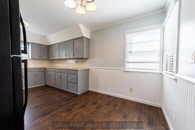 1911 N Howard Ave, Grand Island, NE 68803 - photo 5