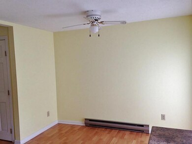 Kitchen. Dining area