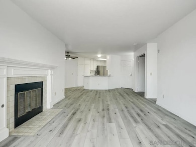 7087 Camino Degrazia unit 141, San Diego, CA 92111 - photo 4