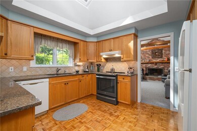 4 Grant Ln, Cumberland, RI 02864 - photo 5