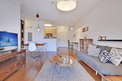 20191211145308370952000000-o