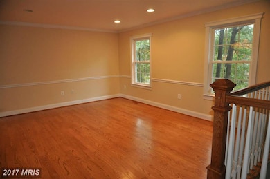 9203 Paloma Ln, Springfield, VA 22153 - photo 3