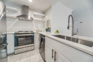 4034 Rawlins St unit 104, Dallas, TX 75219 - photo 4