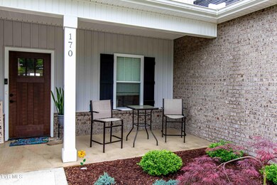 Front door/porch