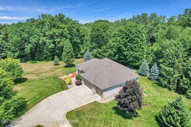 5_-_Front_Exterior_Aerial