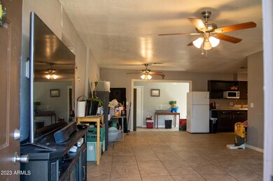 1946WChipmanRd_PhAZ_082023_27