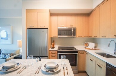 101 Beverly St unit 12T, Boston, MA 02114 - photo 2