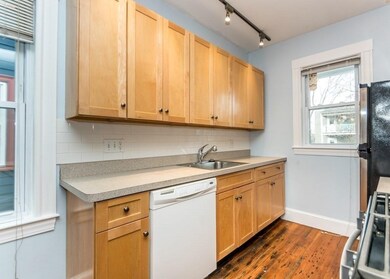 25 Cameron Ave unit 2, Cambridge, MA 02140 - photo 4