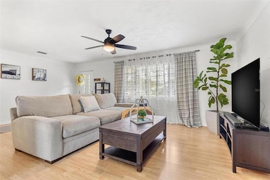 6190 36th Ave N, Saint Petersburg, FL 33710 - photo 5