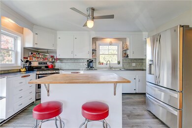 5 Harker Ave, Bristol, RI 02809 - photo 4